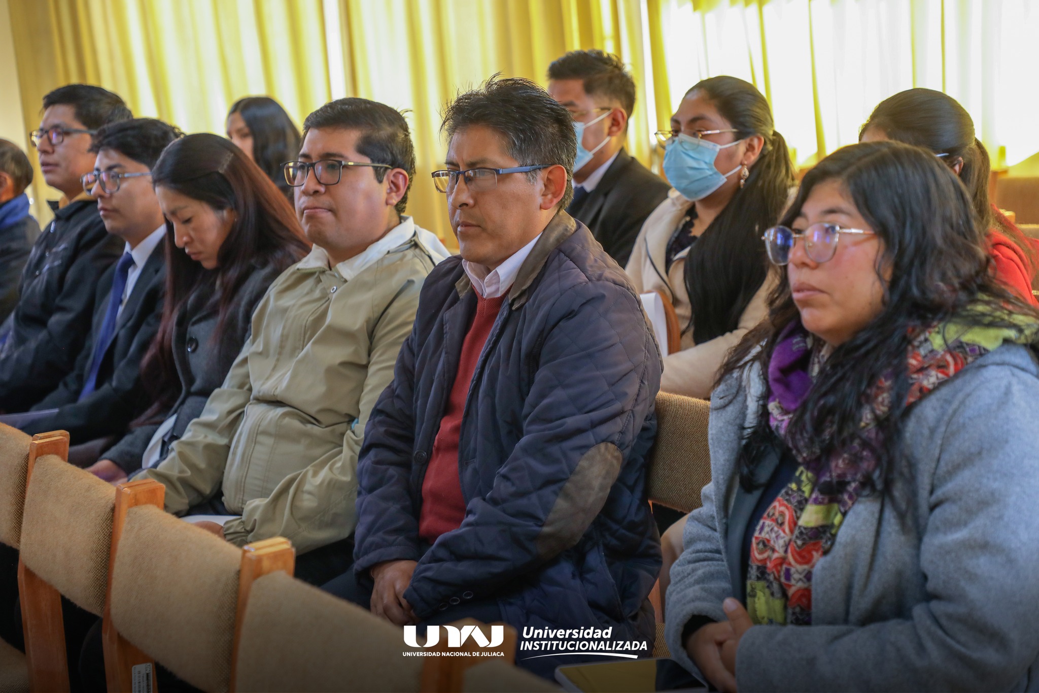 charla de inducción dirigida a los profesionales ganadores del Concurso CAS UNAJ 2026- II