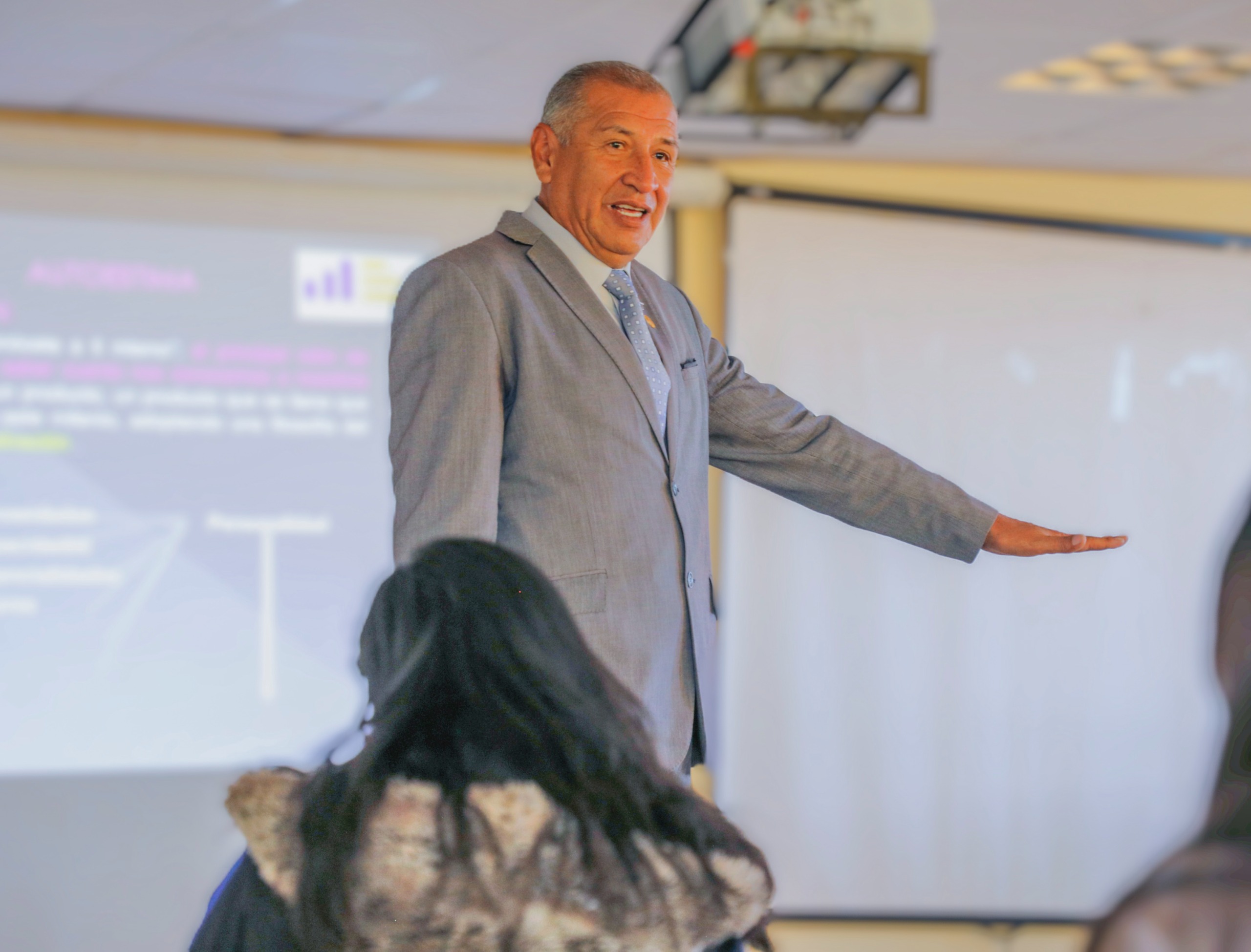 La instrucción estuvo a cargo del destacado especialista y coach Geoffryt Vergara Peñaranda
