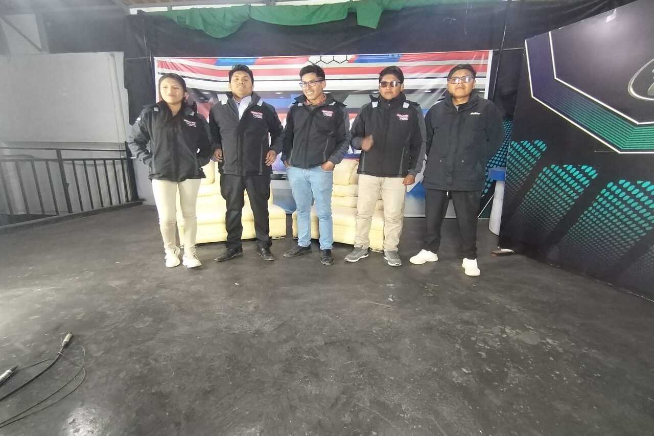 EQUIPO SOLIDARIO PARA EL CAMBIO