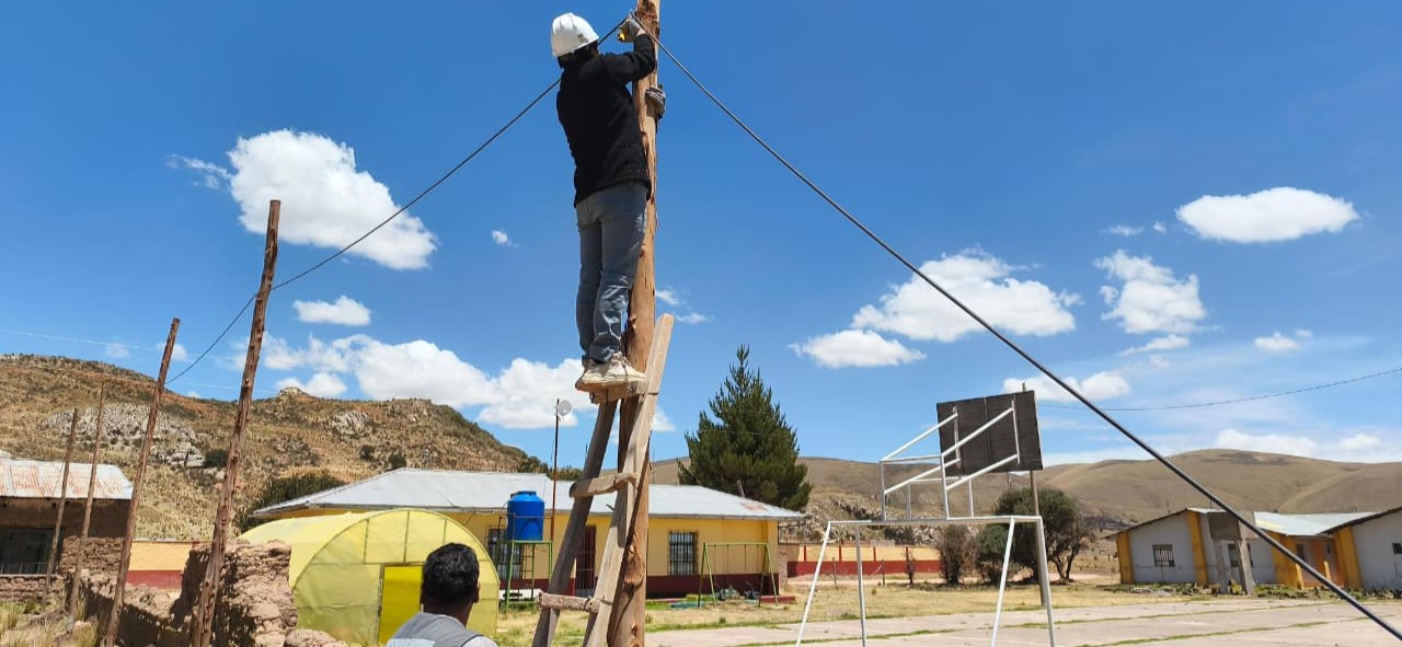 ENERTEAM UNIDOS POR UN MUNDO VERDE