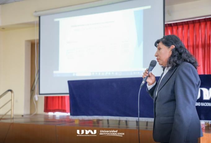 Bióloga Bibiana Nilia Ruiz Tapia, como capacitadora del evento 