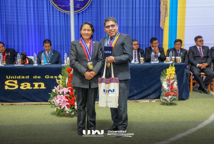 Dra. Vilma Sarmiento Mamani, expresó su reconocimiento institucional por el 54.° aniversario 