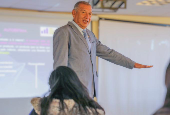 La instrucción estuvo a cargo del destacado especialista y coach Geoffryt Vergara Peñaranda